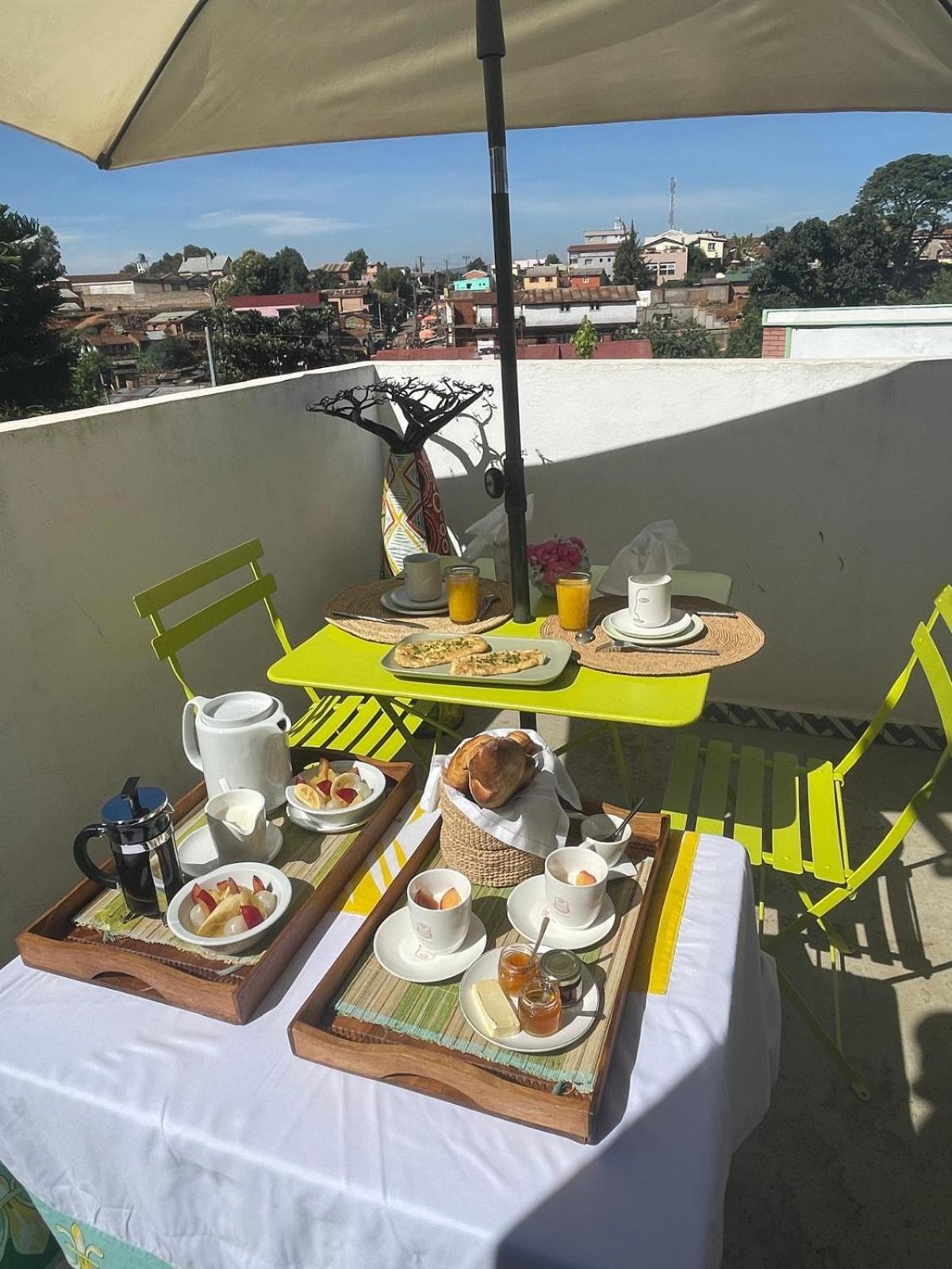 Appartements d'Hôtes Marciloui Antsirabe Exterior foto