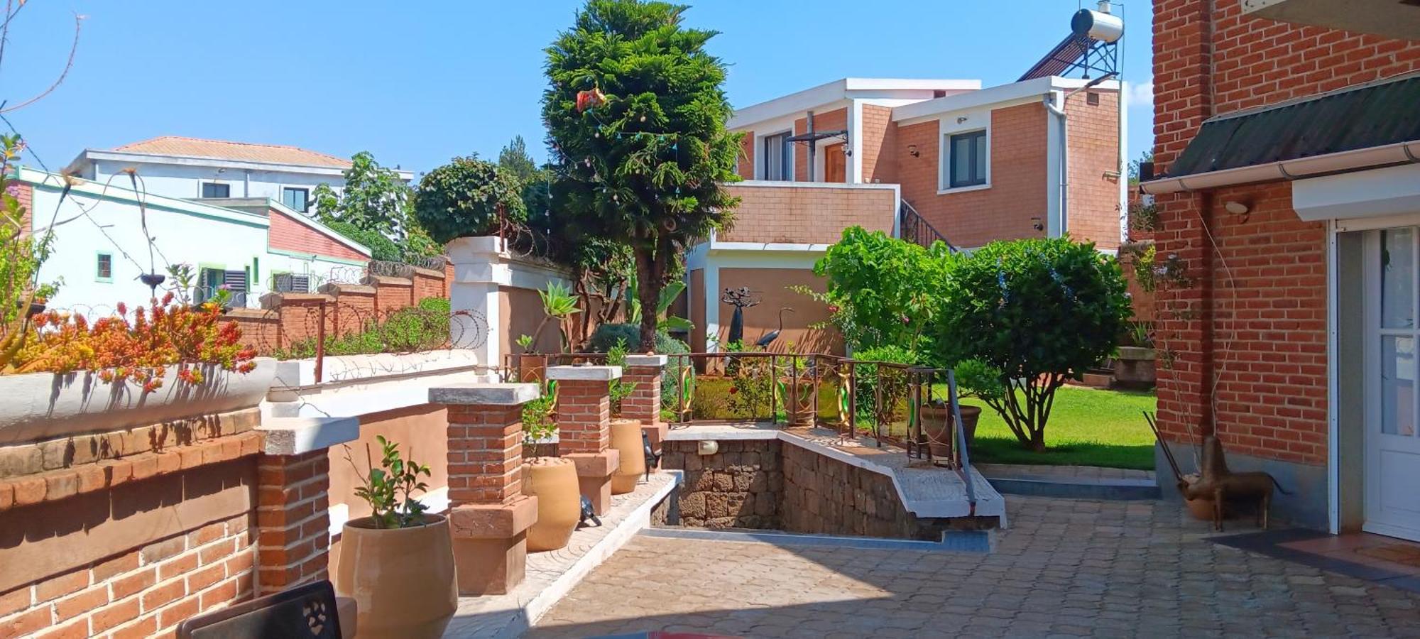 Appartements d'Hôtes Marciloui Antsirabe Exterior foto