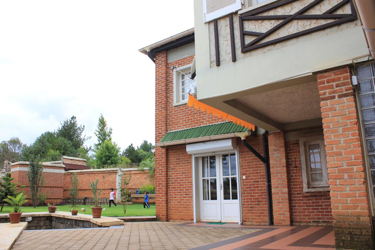 Appartements d'Hôtes Marciloui Antsirabe Exterior foto